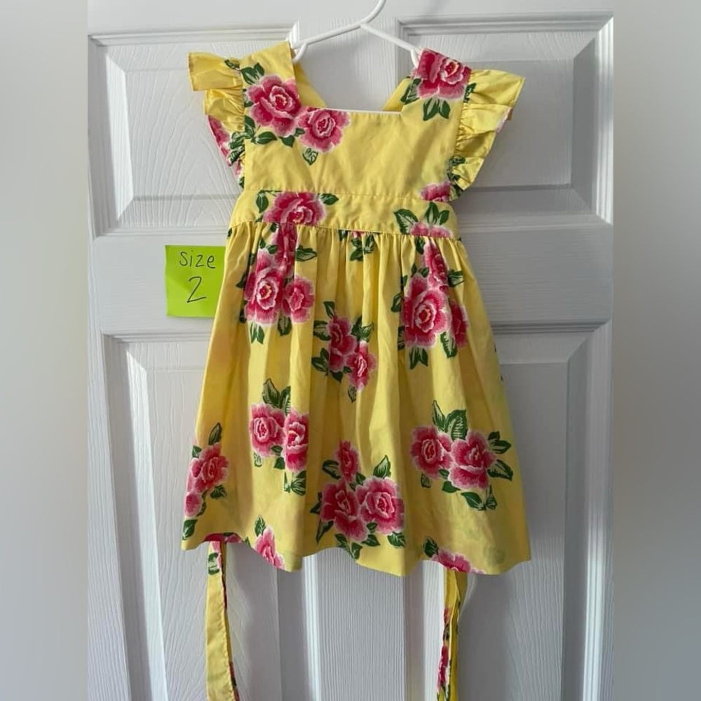 Eleanor Rose Clothing Dress Size 2